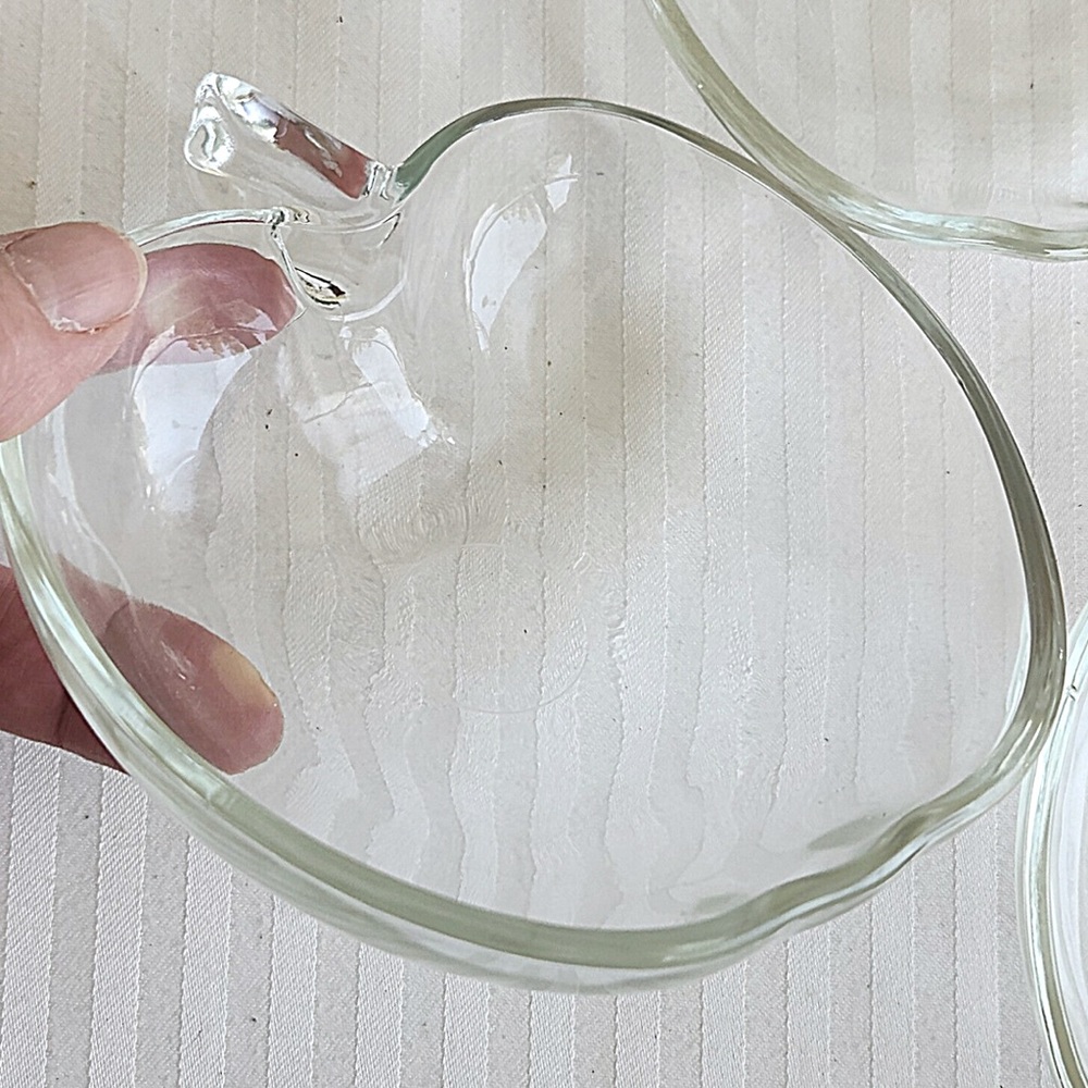 ADorable APPLE Shaped Clear Glass Dishes~Serving 3 Pieces